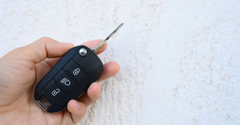 tipos de llaves para auto