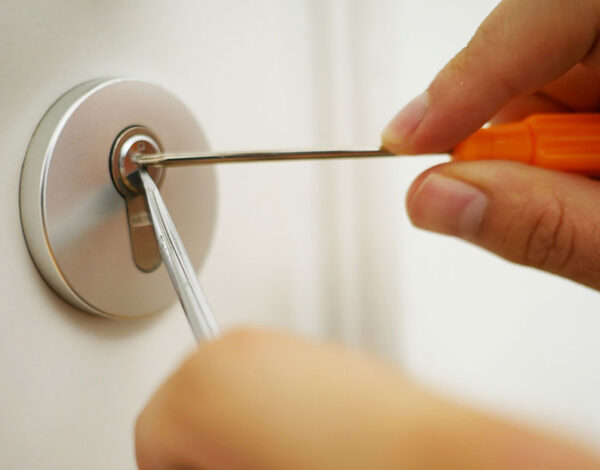 herramientas de cerrajería